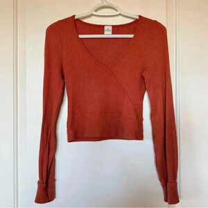 Hollister Long Sleeve V Neck
